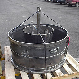 Steel Reinforced Split Side Container with Removable Bottom with Mandrel & Lifting Set Up
